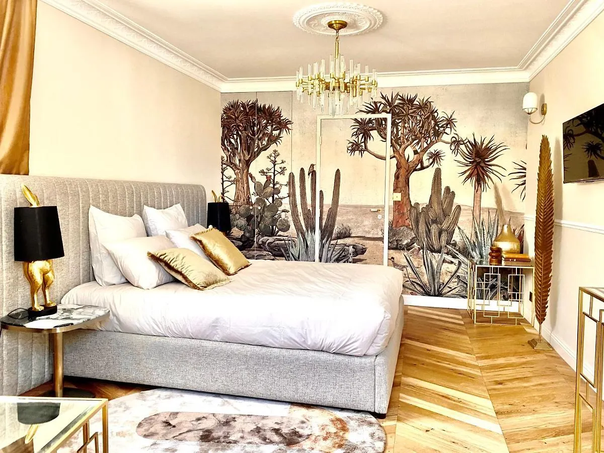 Pensjonat Villa Caprice Six-Fours-les-Plages